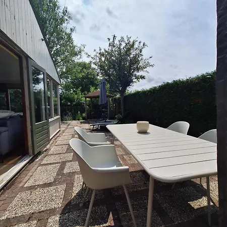 Rekerlanden 86 Semesterbostad *